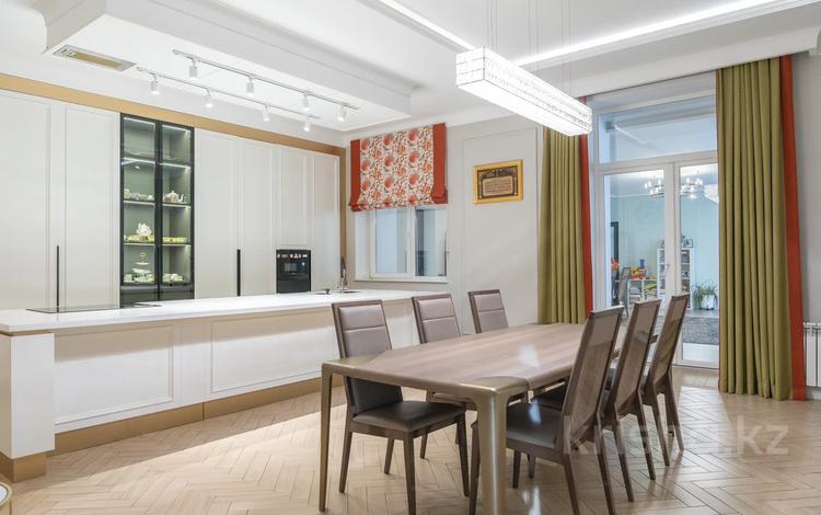 Отдельный дом · 5 комнат · 520 м² · 10 сот., E 894 за 700 млн ₸ в Астане, Есильский р-н — фото 5