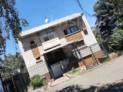 Отдельный дом · 6 комнат · 400 м² · 10 сот., мкр Баянаул — За ТД КарСити,ул Толе би уг.ул Яссауи за 159 млн 〒 в Алматы, Ауэзовский р-н