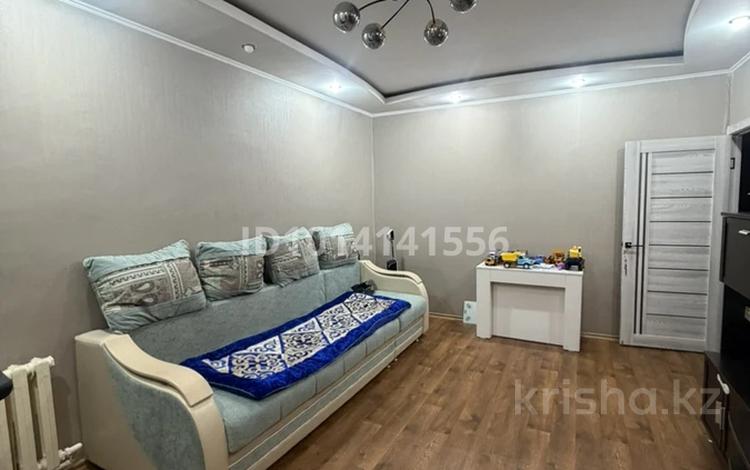 3-комнатная квартира · 79.4 м² · 5/10 этаж, мкр Юго-Восток, Юго-восток, Шахтеров 74 за 33 млн ₸ в Караганде, Казыбек би р-н — фото 2