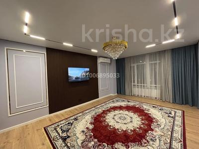 3-комнатная квартира · 77 м² · 10/10 этаж, Аймауытова 15к1 — Талгарский тракт напротив Магнума за 300 000 〒 в 