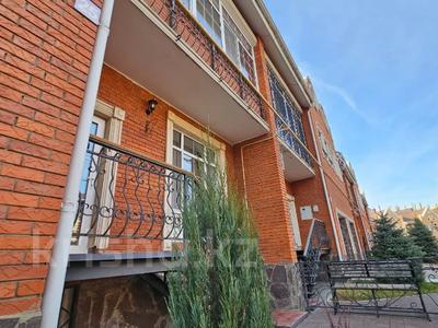 3-комнатная квартира · 160.5 м², 75 квартал за 75 млн 〒 в Костанае