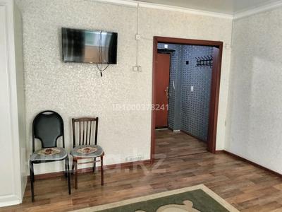 Продажа квартир в Западно-Казахстанской обл.: 1-комнатная квартира · 34 м² · 2/5 этаж, Арыстанова 2 за 9.5 млн 〒 1-комнатная квартира · 34 м² · 2/5 этаж, Арыстанова 2 за 9.5 млн 〒 в Аксае