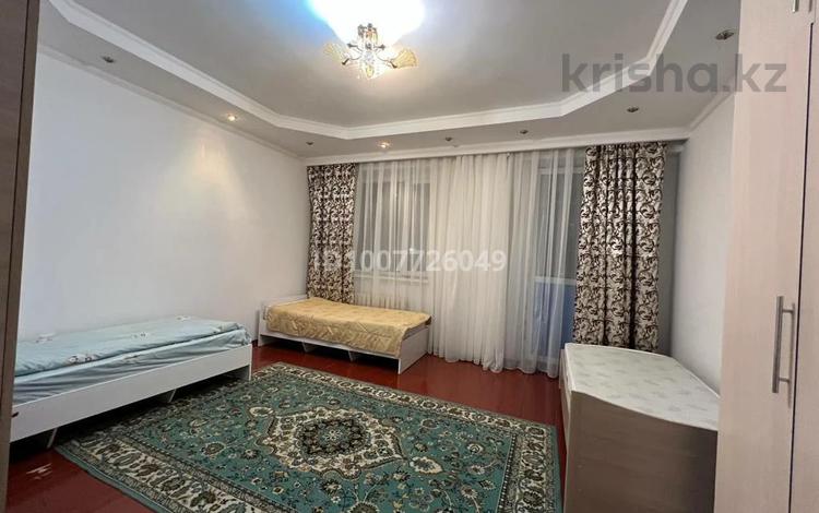 2-комнатная квартира · 65 м² · 5/12 этаж, Достык за 220 000 ₸ в Астане, Есильский р-н — фото 2