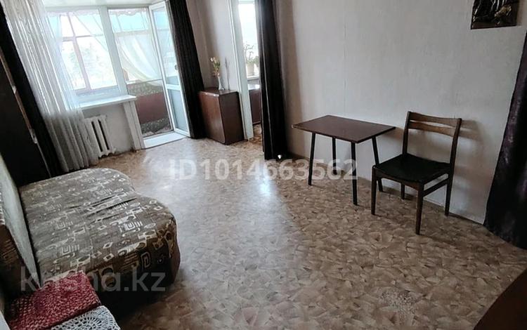 2-комнатная квартира · 46 м² · 5/5 этаж, Майкудук, Майкудук, 11-й квартал за 10.5 млн ₸ в Караганде, Алихана Бокейханова р-н — фото 2