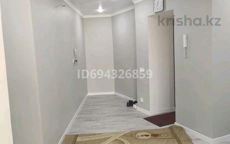 3-комнатная квартира · 91.9 м² · 4/9 этаж, Майкудук, Майкудук, 11а микрорайон 26 — С торца Глобуса за 27 млн ₸ в Караганде, Алихана Бокейханова р-н — фото 2
