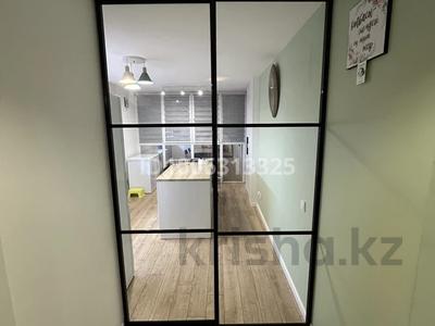 2-комнатная квартира · 80 м² · 5/25 этаж, мкр Юго-Восток, Байкен Ашимова 22 за 35 млн ₸ в Караганде, Казыбек би р-н