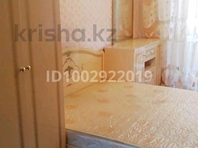 2-комнатная квартира · 45 м² · 2/5 этаж, 4 мкр 14 — 3 школа за 17 млн 〒 в Аксае