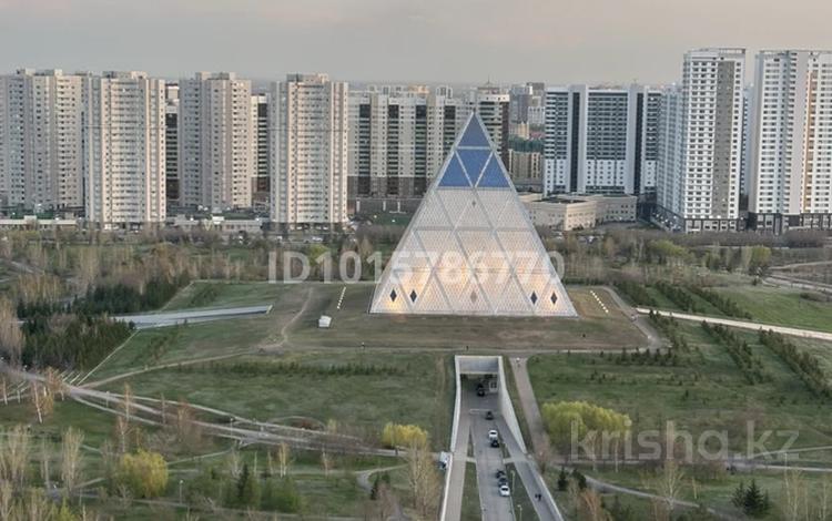 3-комнатная квартира · 100 м² · 25/26 этаж, Кошкарбаева 8 — Блок Е-1 за 70 млн ₸ в Астане, Сарайшык р-н — фото 2