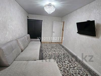2-комнатная квартира · 50 м² · 1/5 этаж, Каныша Сатпаева 16/2 — Достық, школа 44 и 24, рынок заря, садик Радуга за 28 млн ₸ в Усть-Каменогорске