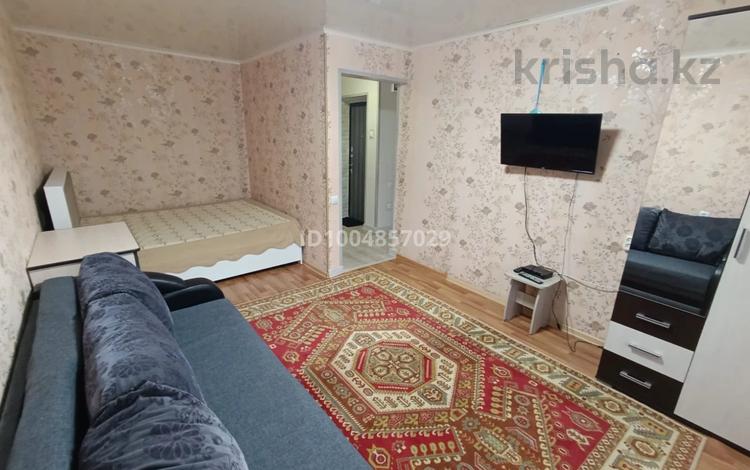 1-комнатная квартира · 46 м² · 2/5 этаж, Абая 14 за 20 000 ₸ в Бурабае — фото 2