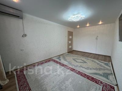 3-комнатная квартира · 62.3 м² · 5/5 этаж, мкр Строитель, Мкр Строитель, циолковского 6 за 19 млн 〒 в Уральске