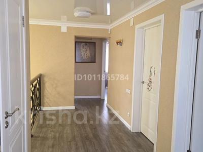 Отдельный дом · 5 комнат · 170 м² · 6 сот., мкр Баганашыл, ул. Мамыр 100 за 200 млн 〒 в Алматы, Бостандыкский р-н