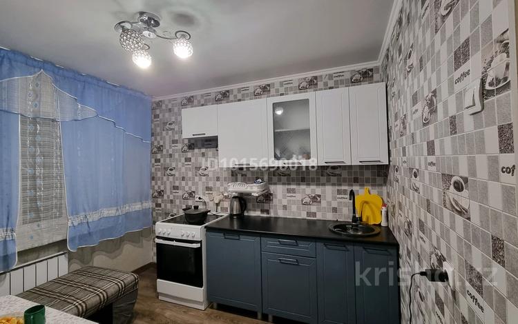 1-комнатная квартира · 38 м² · 4/10 этаж, толстого 68 за 18.5 млн ₸ в Павлодаре — фото 2