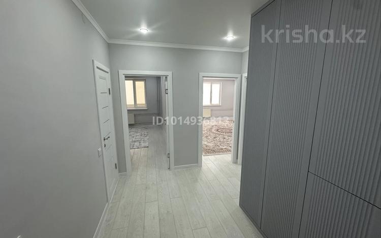 2-комнатная квартира · 75 м² · 5/9 этаж, мкр Ардагер, Бактыгерея Кулманова за 270 000 ₸ в Атырау — фото 2