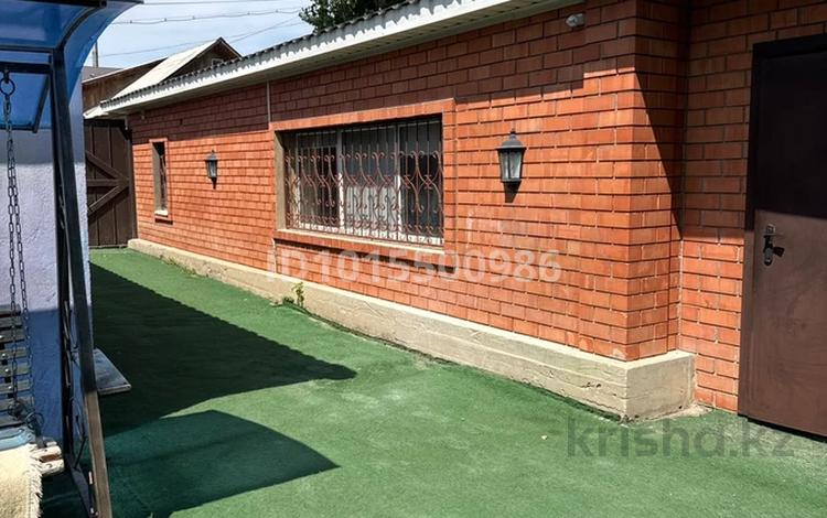 Жеке үй · 4 бөлме · 150 м² · 6 жүзд., Сазды-3, Братьев Жубановых — М. Оспанова - Бр. Жубановых, бағасы: 250 000 ₸ в Актобе, Сазда-3 — фото 2