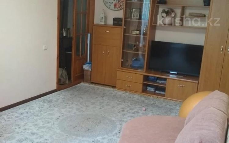 2-бөлмелі пәтер · 42 м² · 2/5 қабат, Көктем-3 ш/а. — Байзакова, бағасы: 34 млн ₸ в Алматы, Бостандыкский р-н — фото 2