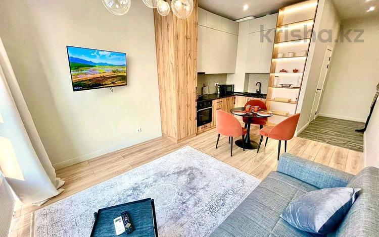2-бөлмелі пәтер · 50 м² · 10/17 қабат, Макатаева 2 — Малая Алматинка, бағасы: 65 млн ₸ в Алматы, Медеуский р-н — фото 2