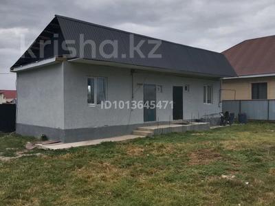 Отдельный дом · 3 комнаты · 65 м² · 8 сот., Алмалы 94 — Алмалы банянын касында за 15 млн ₸ в Узынагаш