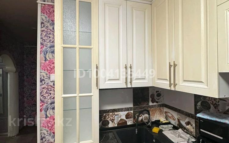 1-комнатная квартира · 42 м² · 5/5 этаж, Кабанбай батыра 93 — 72 квартал за 220 000 ₸ в Семее — фото 2