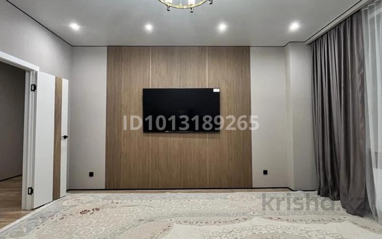 3-комнатная квартира · 90 м² · 19/23 этаж, Айнакол 66 за 49.8 млн ₸ в Астане, Алматы р-н — фото 2