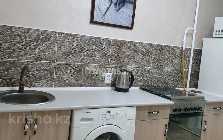2-комнатная квартира · 70 м² · 6 этаж, мкр 11 111 за 12 000 ₸ в Актобе — фото 2