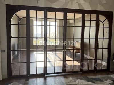 4-бөлмелі пәтер · 180.9 м² · 6/8 қабат, Микрорайон Береке 77 — Район Плазы, бағасы: 190 млн ₸ в Костанае