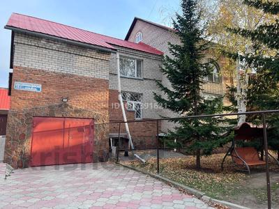 Отдельный дом · 8 комнат · 439 м² · 9 сот., Дружбы Народов за 120 млн ₸ в Усть-Каменогорске
