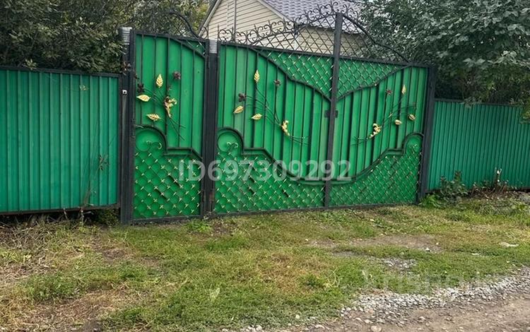 Часть дома · 3 комнаты · 66.4 м² · 17 сот., Школьная за ~ 8.3 млн ₸ в Усть-Каменогорске — фото 2