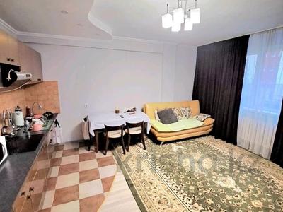 2-комнатная квартира, 53 м², 2/5 этаж, мкр Думан-2 за 28.9 млн 〒 в Алматы, Медеуский р-н