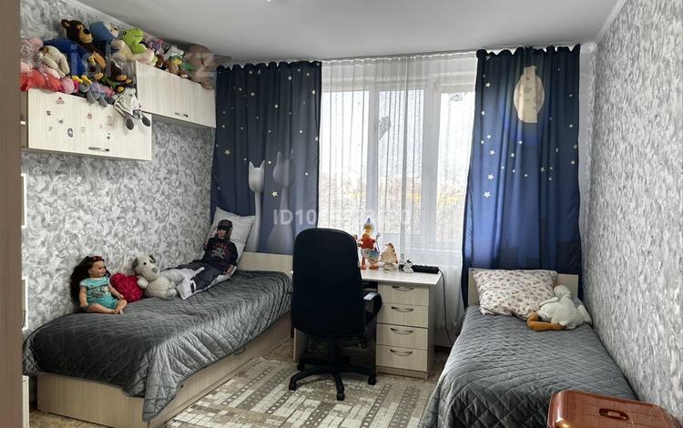 3-бөлмелі пәтер · 67 м² · 5/9 қабат, 5микраройон 9 дом, бағасы: 25 млн ₸ в Аксае — фото 2