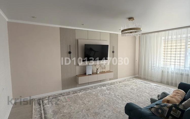 3-комнатная квартира · 103 м² · 2/3 этаж, мкр. Зачаганск пгт, Аяз би 28 — Рядом 10 школа за 37.5 млн ₸ в Уральске — фото 2
