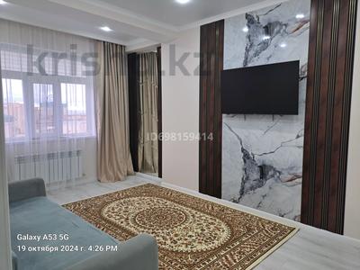 2-комнатная квартира · 60 м² · 8/10 этаж, 17-й мкр 24/1 — За БЦ Дос за 250 000 ₸ в Актау