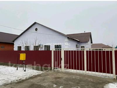 Отдельный дом · 4 комнаты · 170 м² · , мкр Сарыкамыс-2, 7 14 — Мкр сарыкамыс 2 за 35 млн ₸ в Атырау