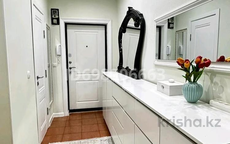 1-комнатная квартира · 68 м² · 9/9 этаж, мкр. Алмагуль — Школы за 13 000 ₸ в Атырау — фото 12