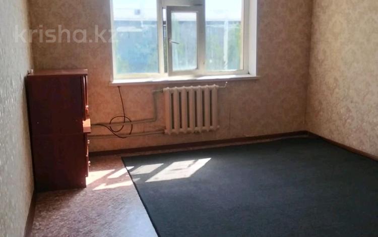 1-комнатная квартира · 35 м² · 5/5 этаж, 9 микрайон 3 за 60 000 ₸ в Таразе — фото 2