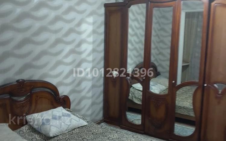 2-бөлмелі пәтер · 52 м² · 2/5 қабат, Айтеке би 30 — Койгелди / Айтеке би, бағасы: 130 000 ₸ в Таразе — фото 2