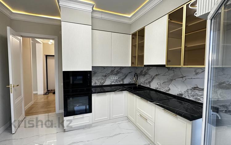 3-бөлмелі пәтер · 75 м² · 4/13 қабат, Кармысова 84/2, бағасы: 115 млн ₸ в Алматы, Медеуский р-н — фото 2
