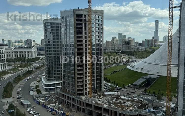 3-комнатная квартира · 100 м² · 16/17 этаж, Толе би 54/1 — Вид на Хан Шатыр за 88.8 млн ₸ в Астане, Нура р-н — фото 2