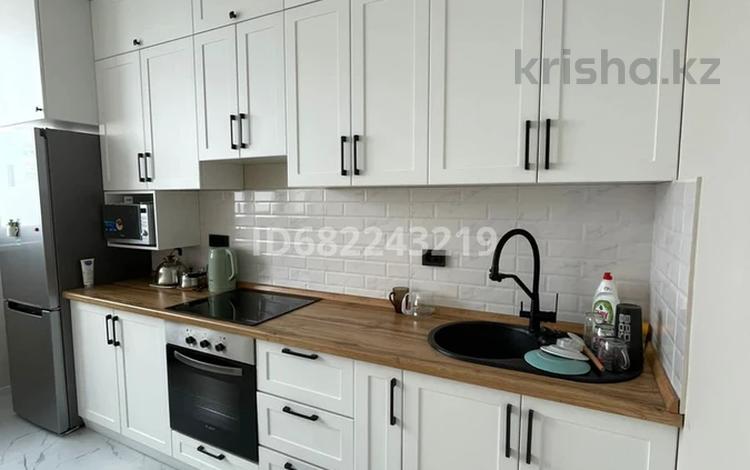 3-бөлмелі пәтер · 70.4 м² · 12/12 қабат, Алатауская трасса, бағасы: 50 млн ₸ в  — фото 27