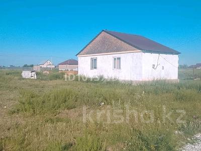 Дача · 3 комнаты · 80 м² · 9 сот., Огуречная 55 — Пкдсу за 6 млн ₸ в Астане, р-н Байконур