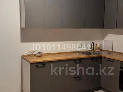 2-бөлмелі пәтер · 56.3 м² · 6/9 қабат, мкр Акжар 140/3, бағасы: 240 000 ₸ в Алматы, Наурызбайский р-н