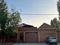 Отдельный дом · 7 комнат · 400 м² · 6 сот., Амангелди 20 — Толе Би за 600 000 〒 в  — фото 32