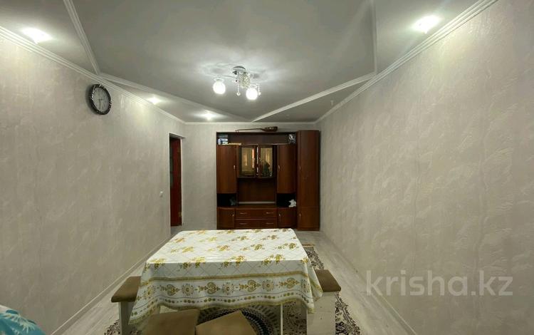 2-комнатная квартира, 48 м², 3/5 этаж, қалдаякова 2/5 за 15.5 млн 〒 в Шымкенте, Аль-Фарабийский р-н — фото 2