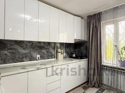 4-комнатная квартира · 87 м² · 1/5 этаж, Тургут озала 47 за 51 млн ₸ в Алматы, Алмалинский р-н