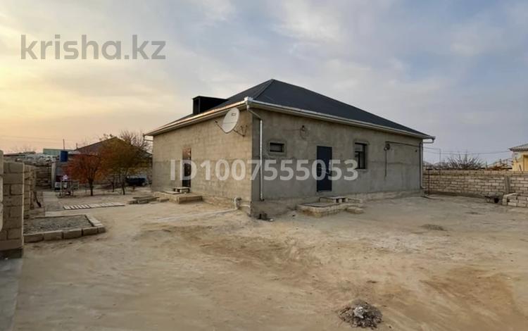 Отдельный дом · 3 комнаты · 180 м² · 10 сот., Матжанби 84 — Р2-15-84 за 20 млн 〒 в Жанаозен — фото 2