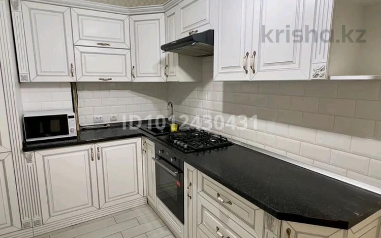3-комнатная квартира · 104 м² · 5/9 этаж, Микрорайон Алтын Ауыл 17 за 300 000 〒 в Каскелене — фото 2