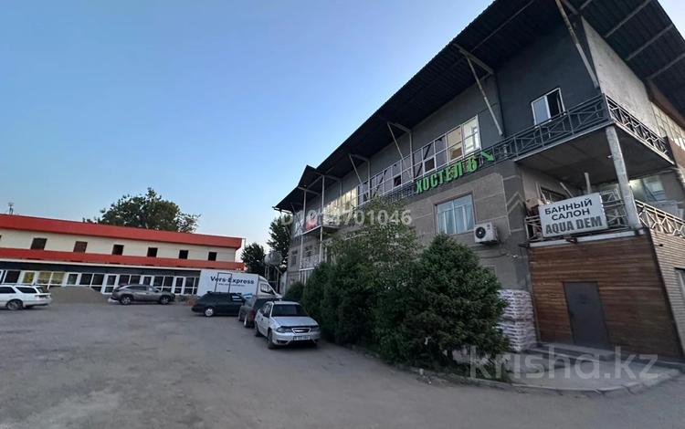Еркін, кеңселер, дүкендер мен бутиктер, сұлулық салондары, монша, қонақ үй және демалыс орындары, фитнес және спорт, медорталықтар мен дәріханалар, білім орталықтары, кабинеттер және жұмыс орындары · 270 м², бағасы: 162 000 ₸ в Алматы, Наурызбайский р-н — фото 2