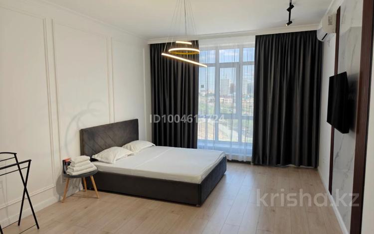 1-бөлмелі пәтер · 60 м² · 6/12 қабат, Маденова 1В, бағасы: 15 000 〒 в Атырау — фото 2