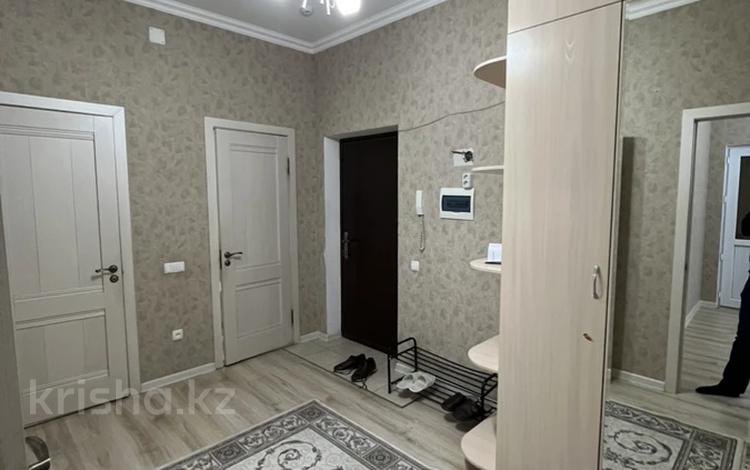 2-комнатная квартира · 70 м² · 9/16 этаж, Кунаева 91 — Кунаева за 220 000 ₸ в Шымкенте, Аль-Фарабийский р-н — фото 2
