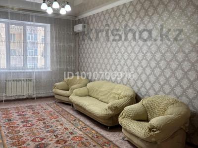 2-комнатная квартира · 78 м² · 5/9 этаж, Алии Молдагуловой 30б за 260 000 〒 в Актобе